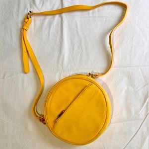 Yellow Circle Crossbody Purse 🟡💛